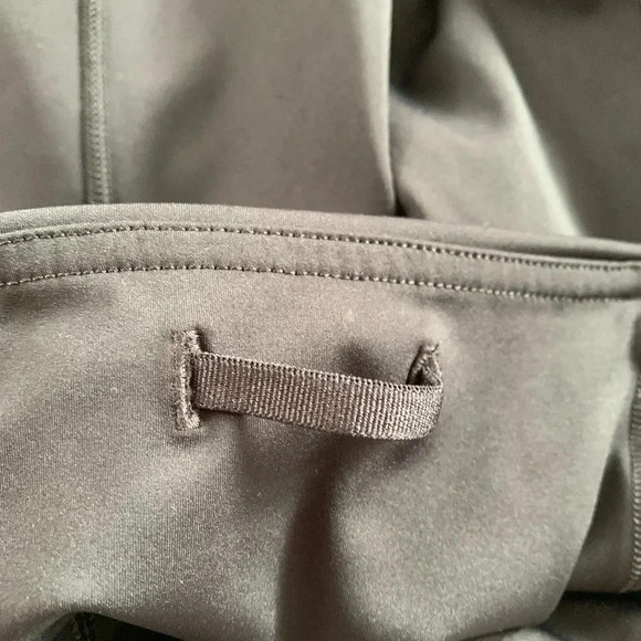 Lululemon Fast&Free High Rise Short 8” Black Size 2 - Picture 6 of 6